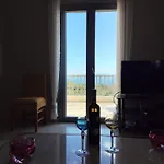 Aposperitis Karavas *