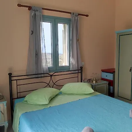 Aposperitis Karavas Apartmán *