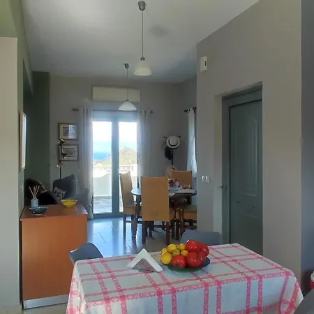 Aposperitis Karavas Apartmán